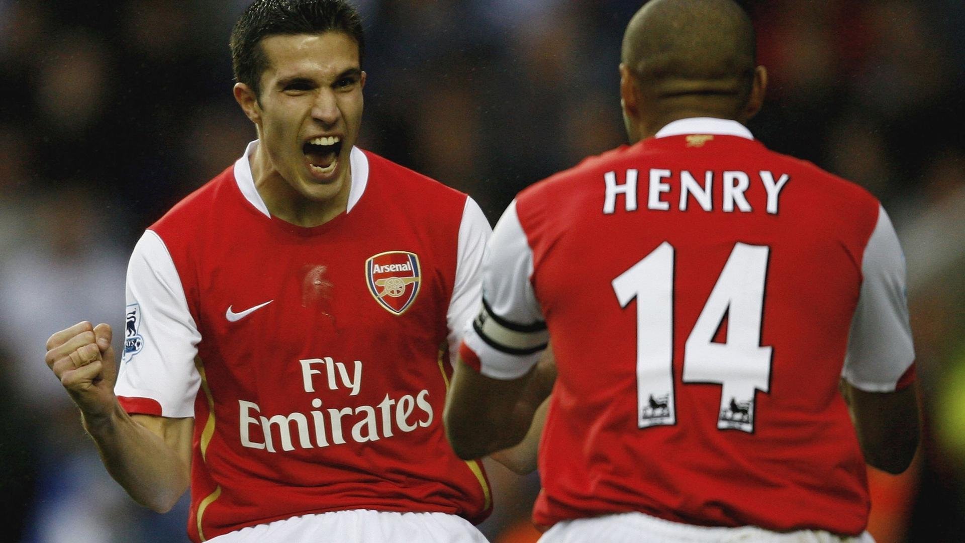 开云体育在线-足球小国的逆袭之夜，洪都拉斯爆冷击溃波兰，卢卡库用怪兽级表现统治赛场